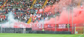 La Curva Furlan, cuore pulsante del tifo alabardato, ha applaudito la prima vincente Triestina di Rossito